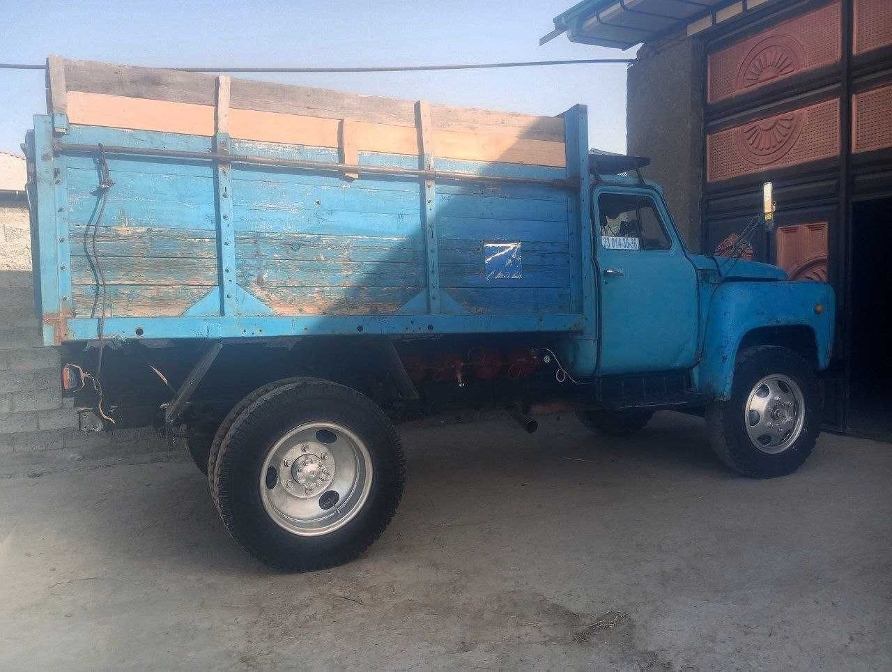 Gaz 52 sotiladi holati a'lo
