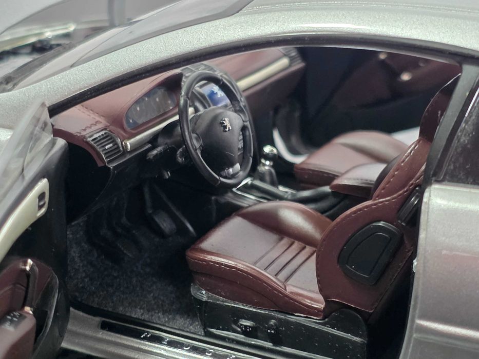 Macheta Auto 1/18 NOREV Peugeot 407 Coupe