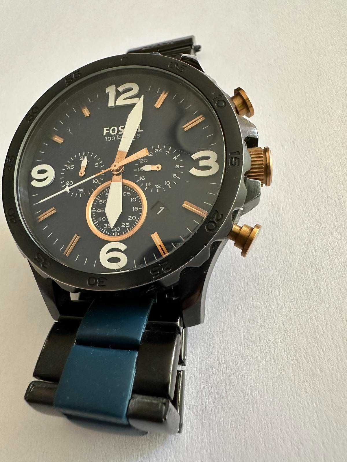 Продавам Часовник FOSSIL JR1494