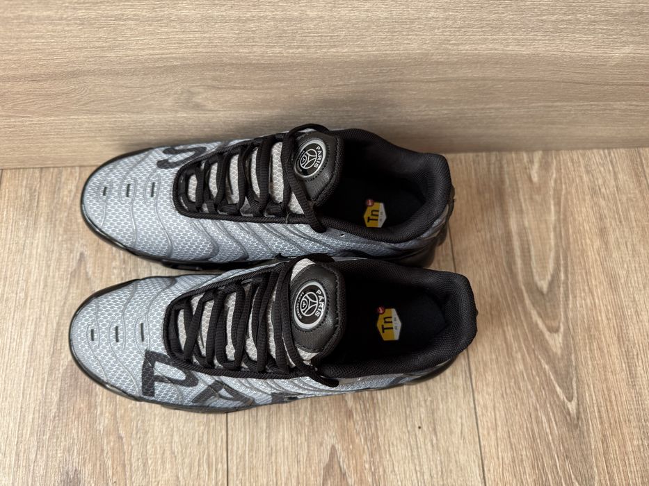 Nike Air Max Plus TN Paris PSG Black Grey
