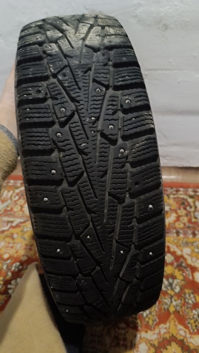 продам шипы в хорошем состоянии