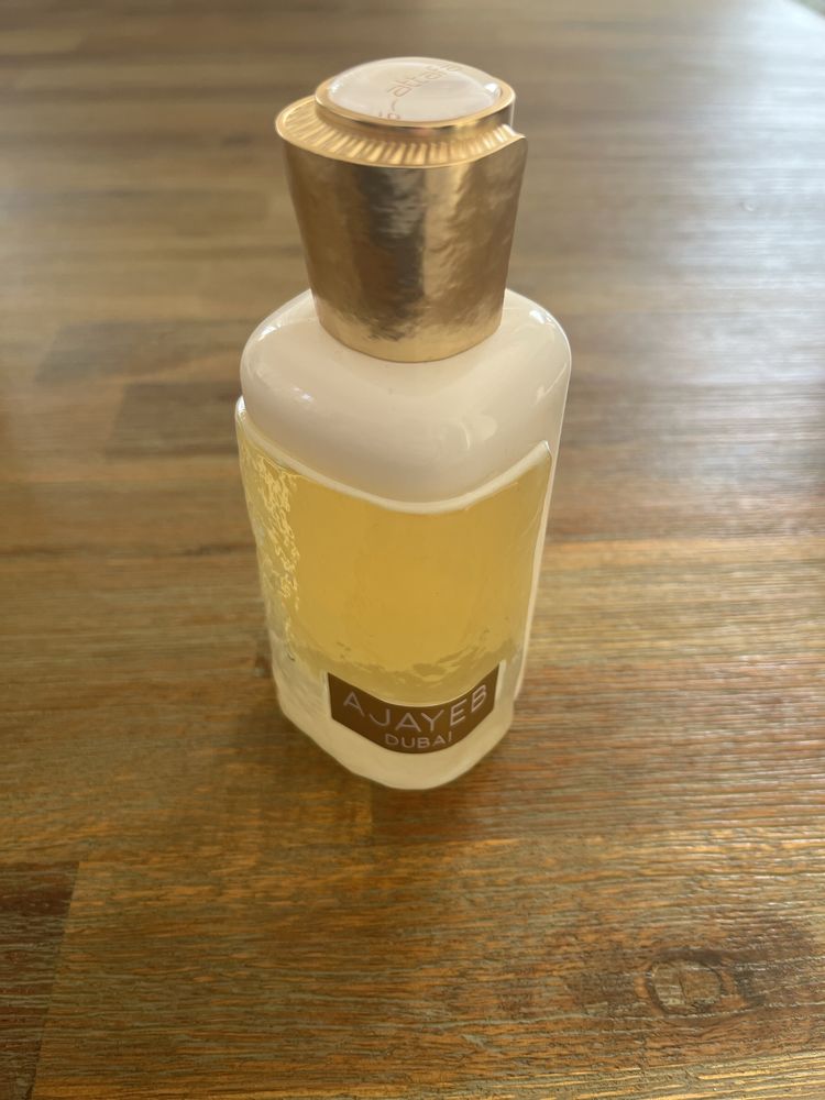 Parfum Lattafa Ajayeb Dubai Portrait EDP