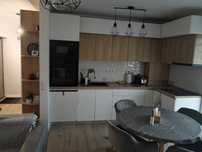 Închirez apartament