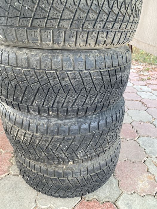 Зимнняя резина Bridgestone