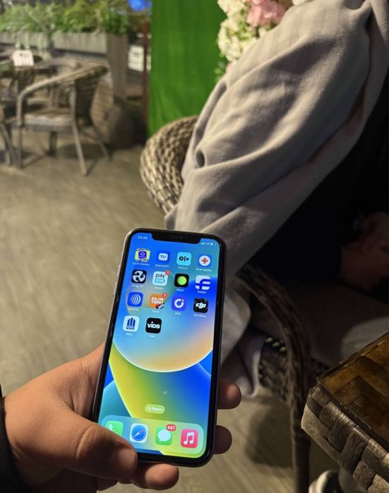 Iphone 11 78%yomkist aybi yoq faceid trotonlari bor