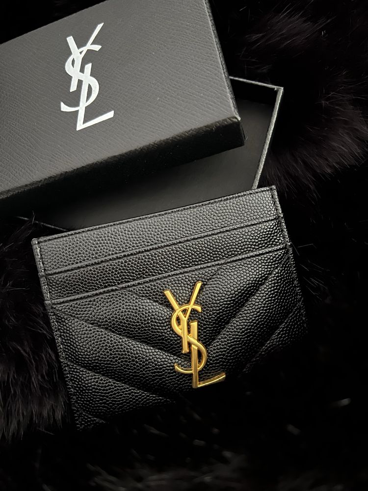 Saint laurent портфейл