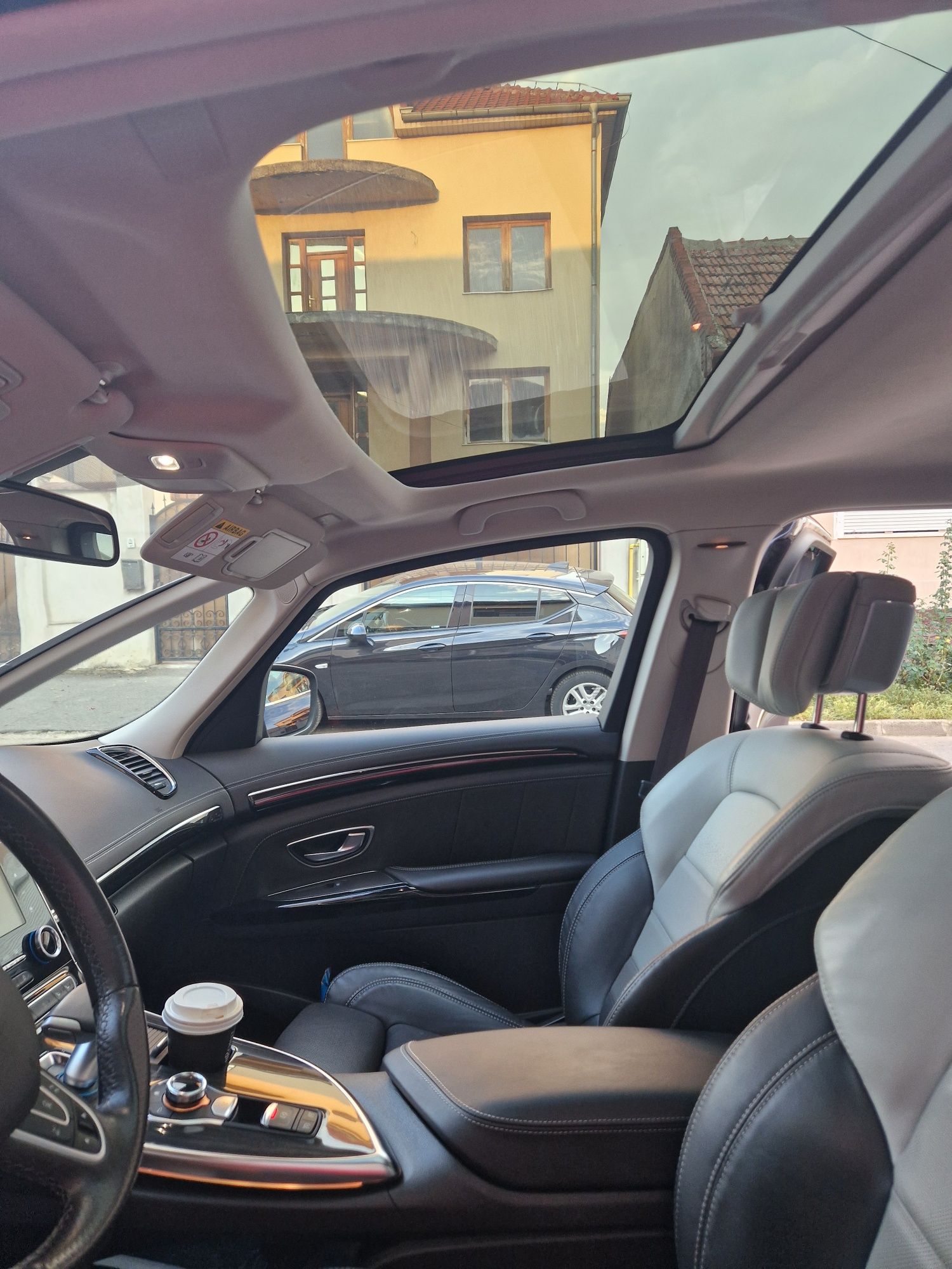 Vând / schimb Renault Espace Inițiale Paris!