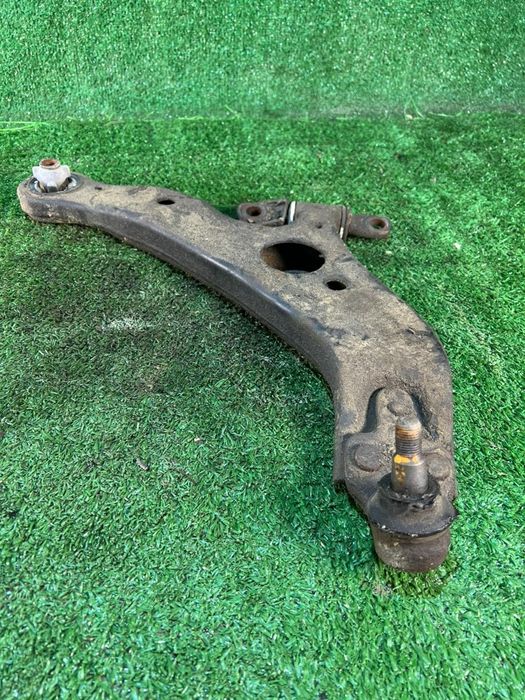 Рычаг передний Тойота Сиенна 20 Toyota Sienna рейка привод балка диск