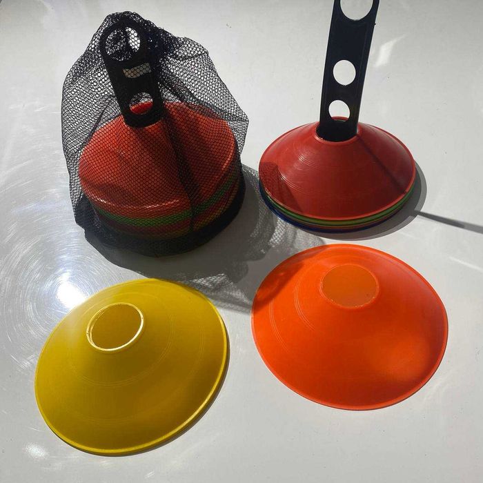 Фишки тренировочные, конусы координационные для футбола/ 1шт - 200тг.