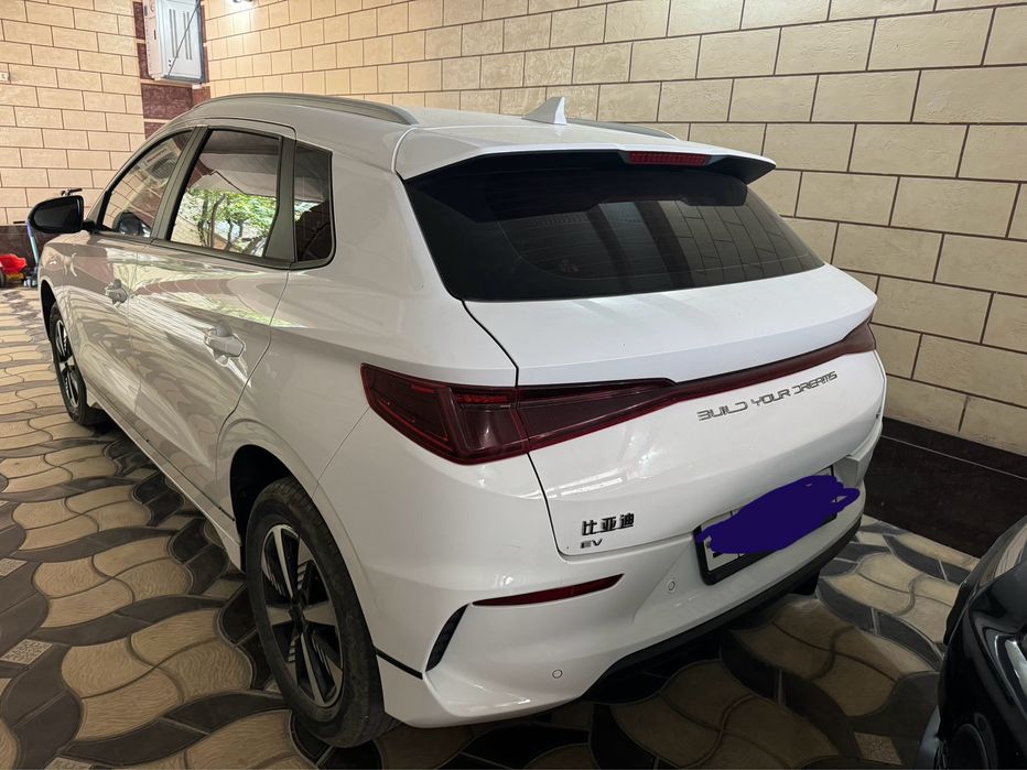 Byd e2 2023 год ноябрь месяц