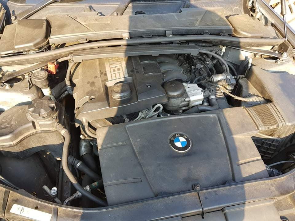 BMW E90 320i 170кс N43 Facelift bixenon  HА ЧАСТИ!