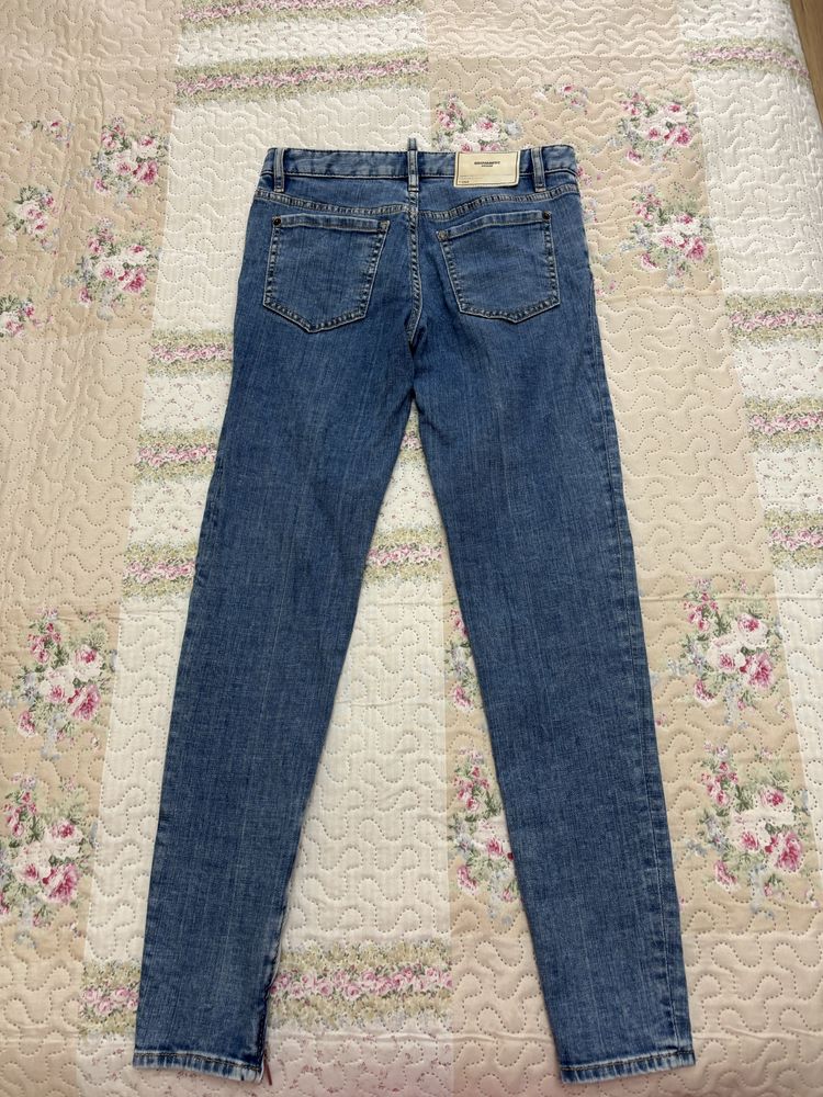 Дънки Dsquared2, оригинални, раьмер 38