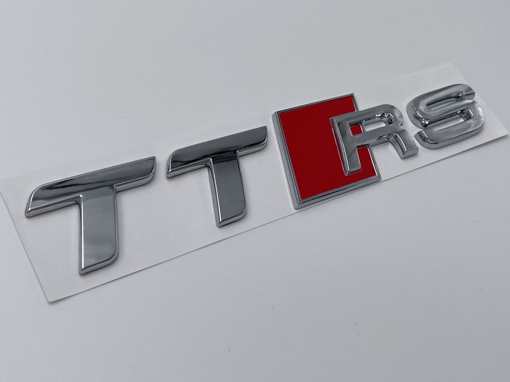 Emblema Audi TTRS spate crom