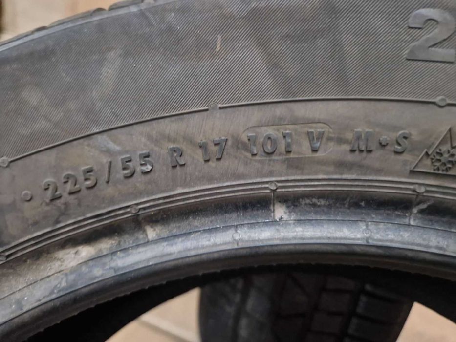 2 Continental R17 225/55
зимни гуми
DOT4019