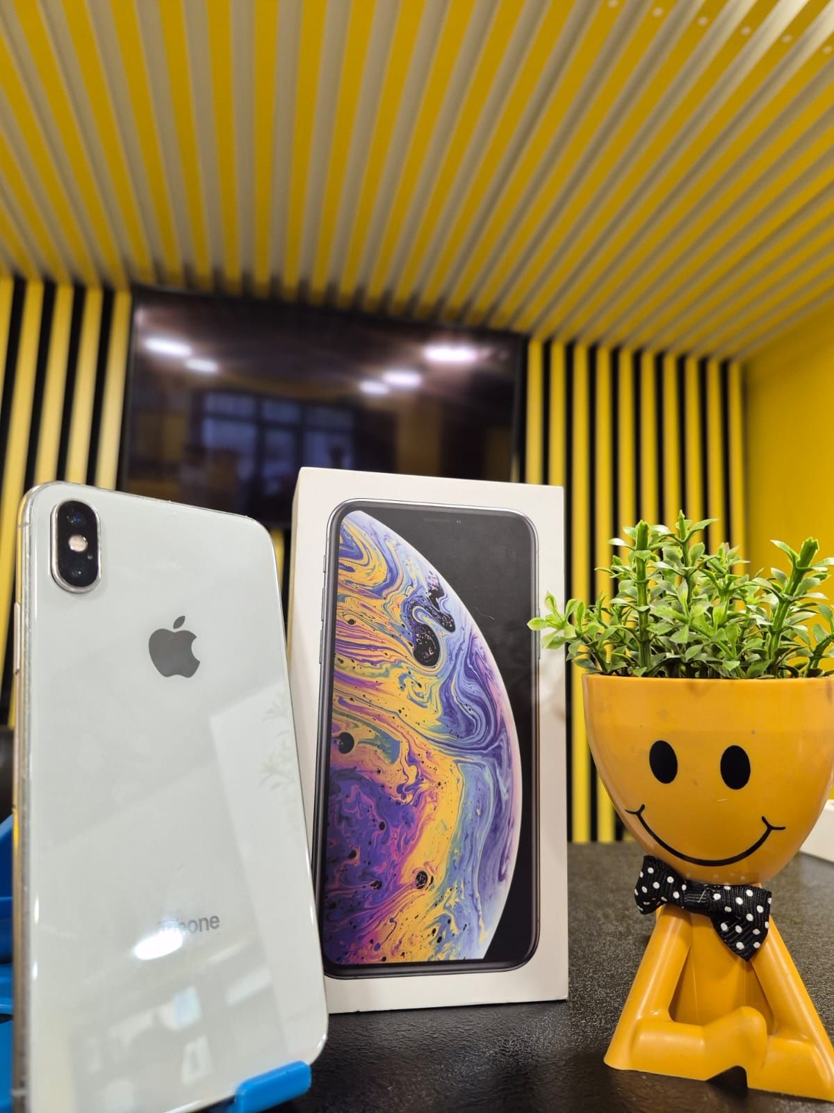 Iphone XS, 256гб, 77%