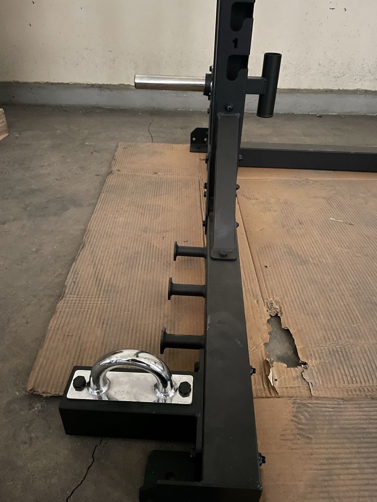 Professional Half Rack.