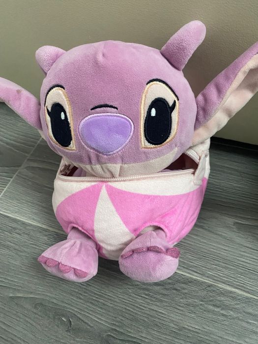 Stitch albastru și stitch roz