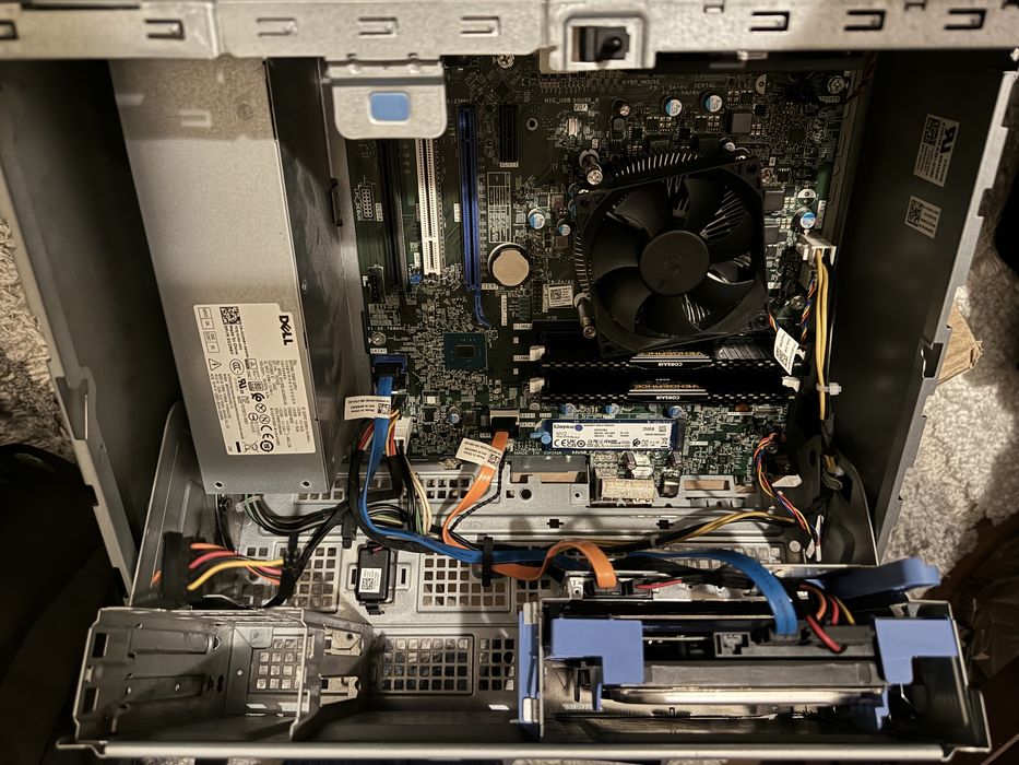 Dell Optiplex 7050 i7 7700 3.60GHz ,16gb RAM,250gb SSD , 500gb hdd