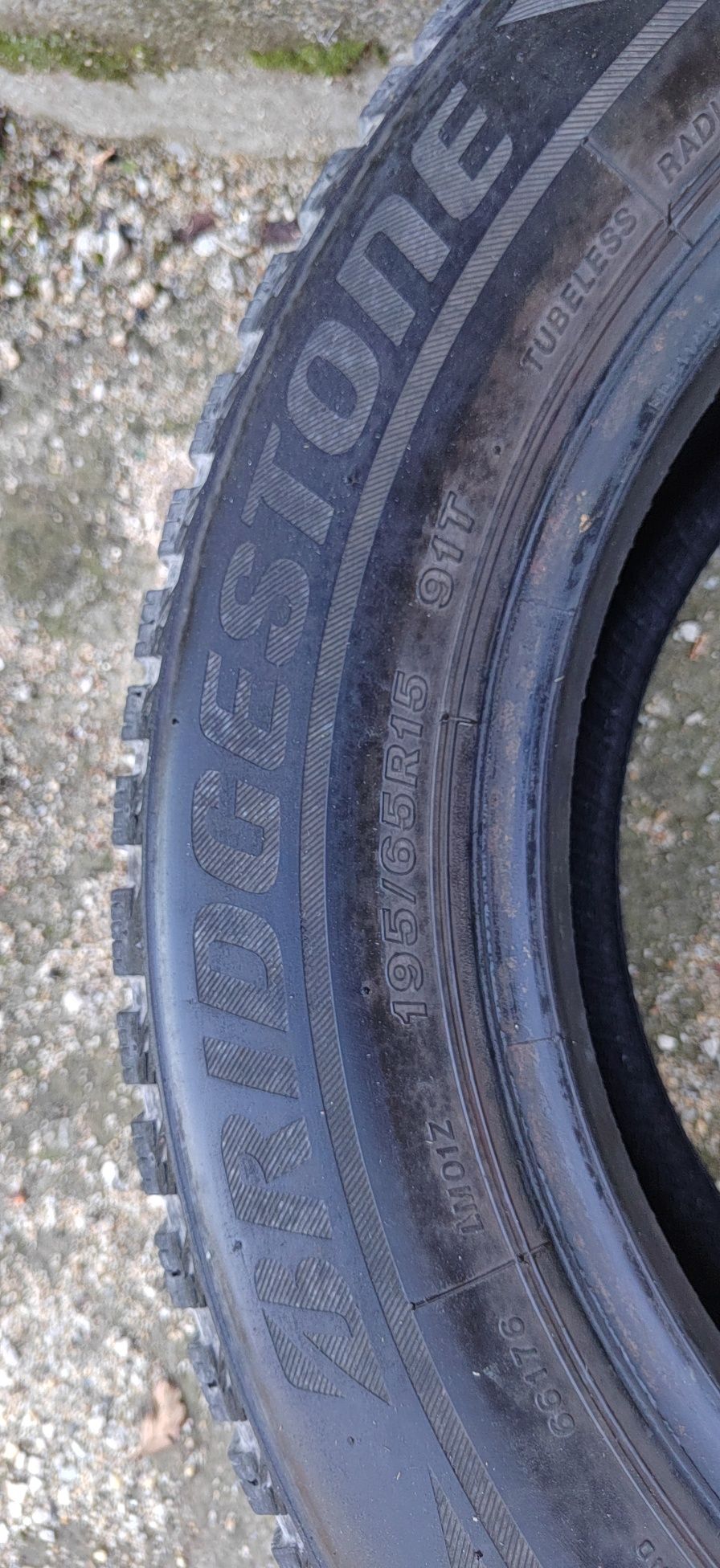 Зимни гуми Bridgestone  и Torque