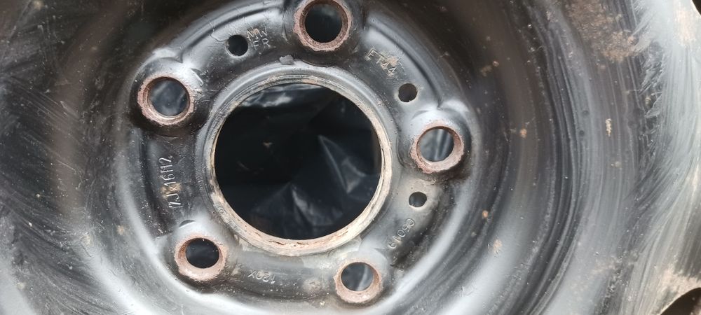 Vând jenti 205 60 16