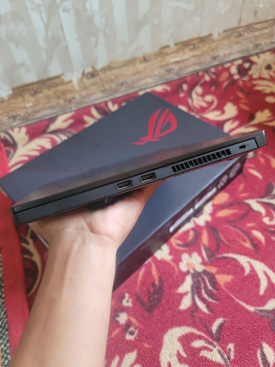 Asus rog zephyrus  GA502IU