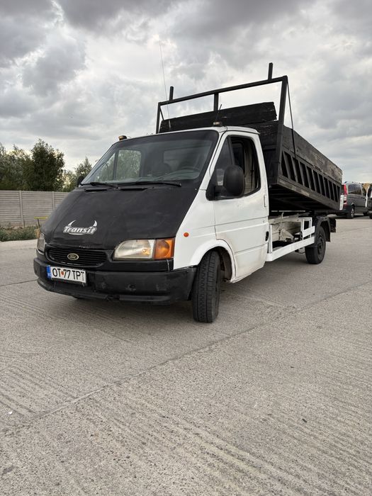 Vând Ford Transit