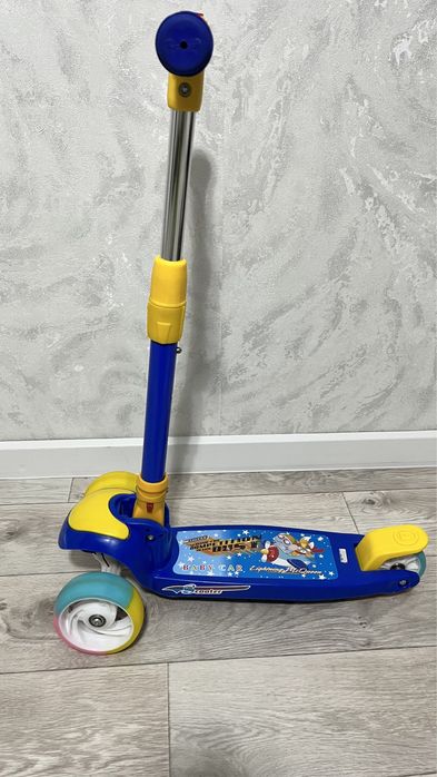Продаю детский самокат
