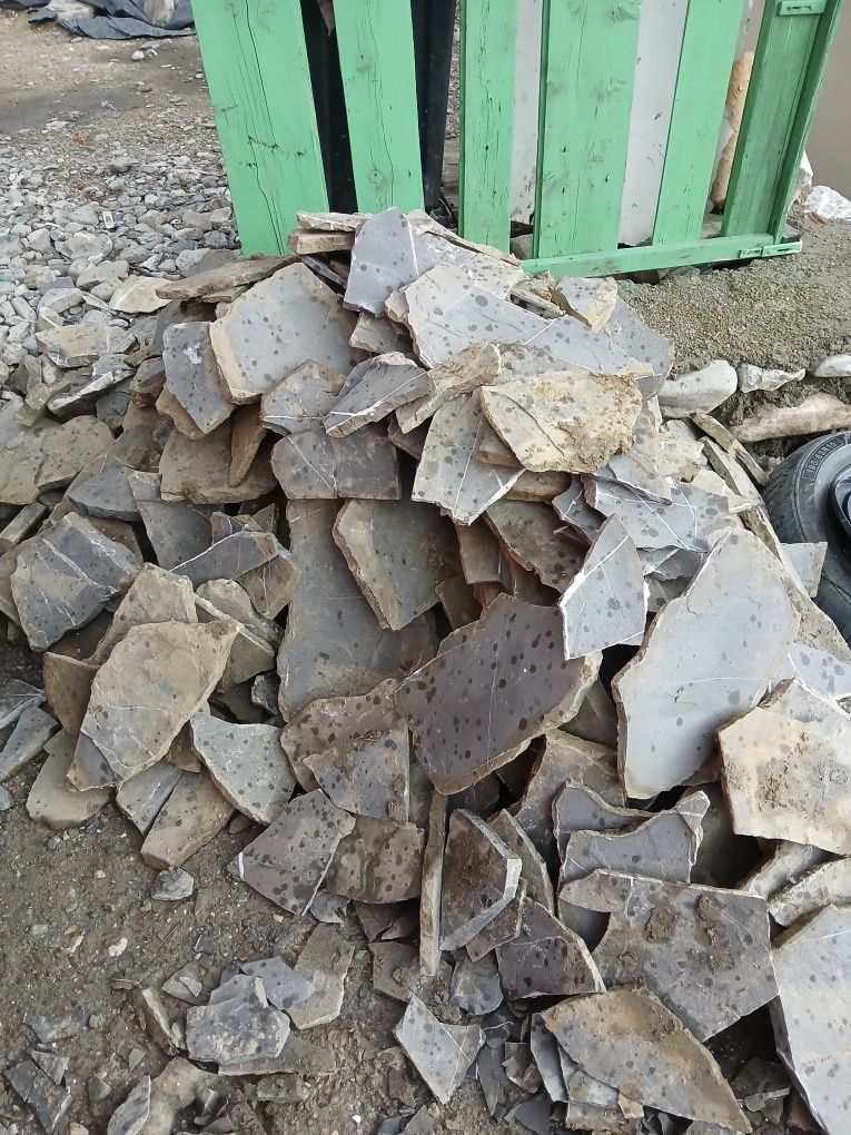 Piatră naturală de munte și de Grecia - Vânzare & Montaj profesional!
