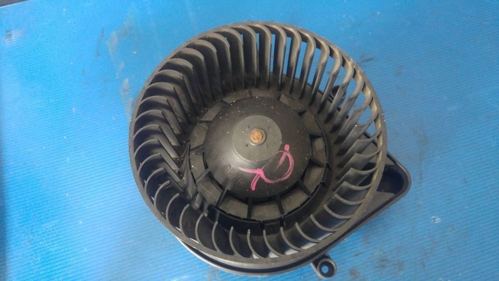 aeroterma audi a4 b7 8e1820021e