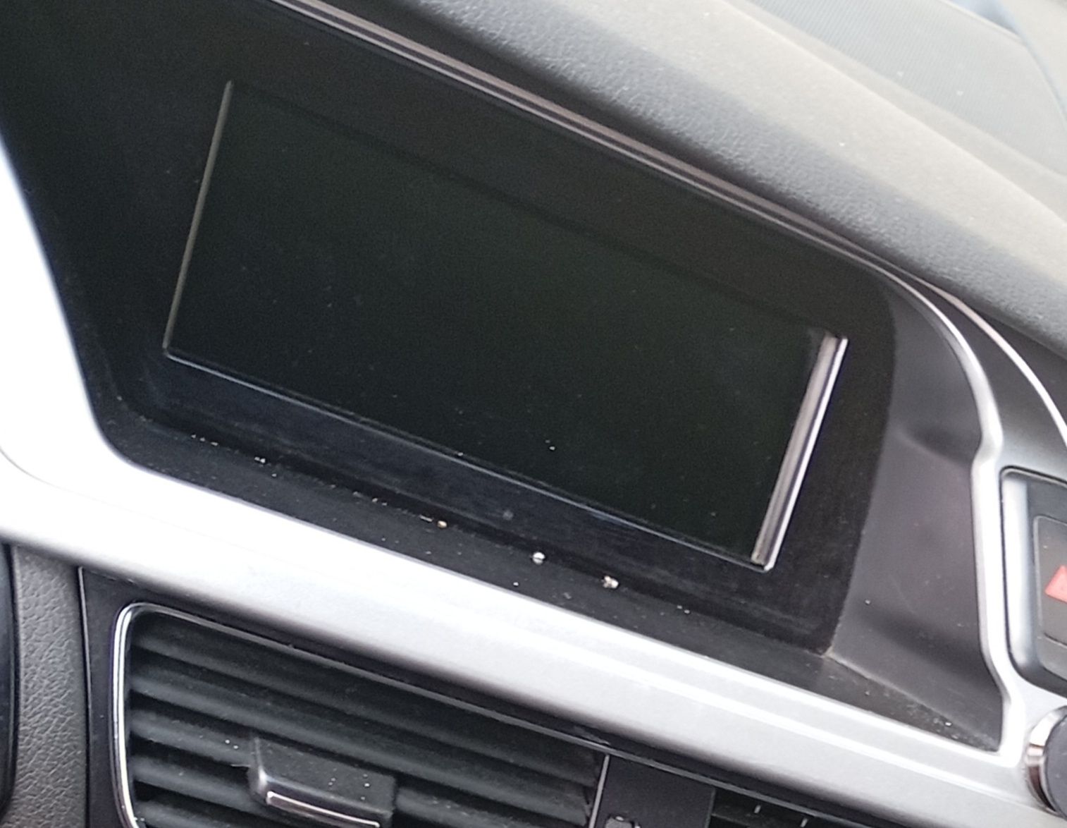 Audi A4 B8 Media / Radio / consola /amplificator audio/navigatie