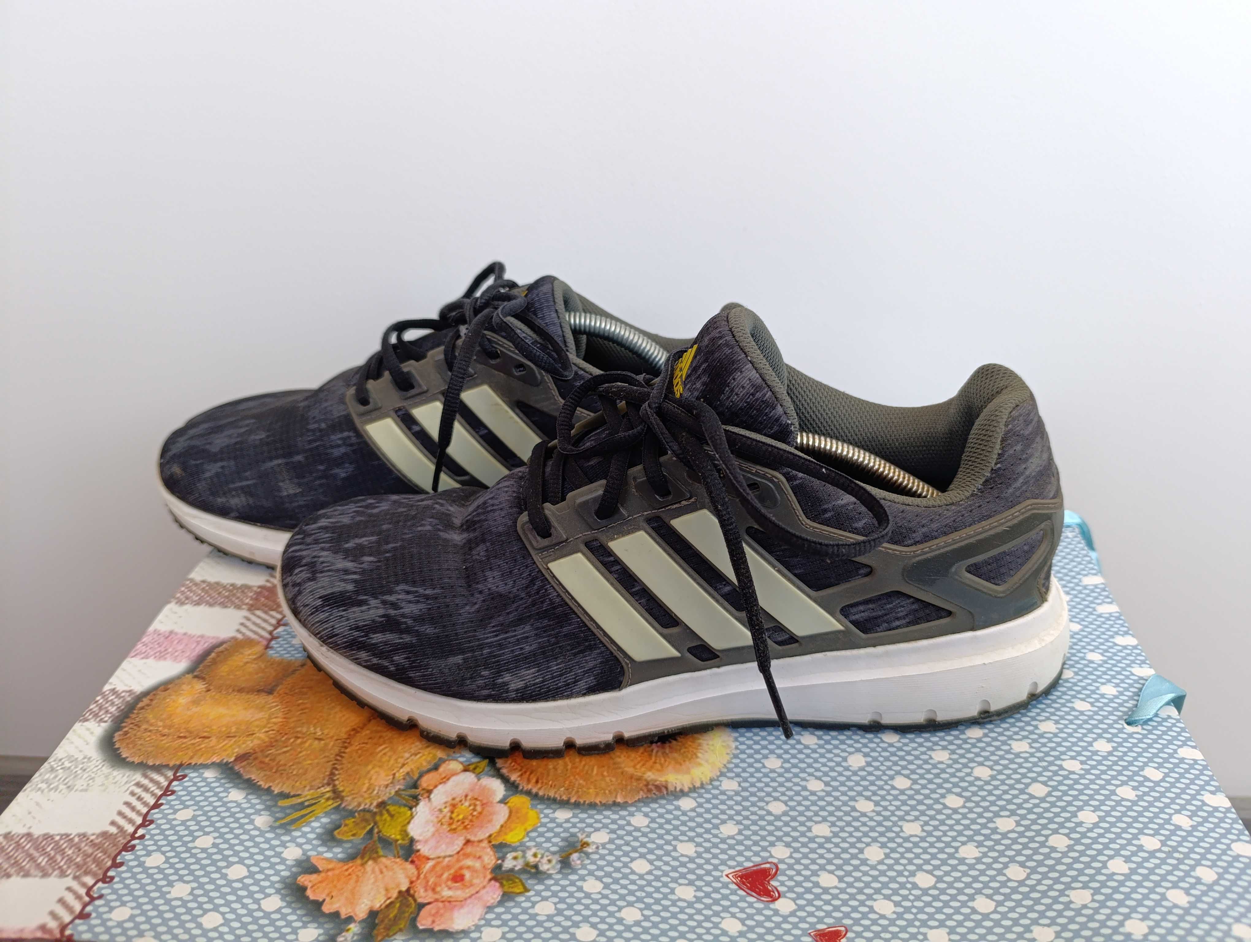 ''Adidas Energy Cloud Wtc''оригинални маратонки 45.5 номер