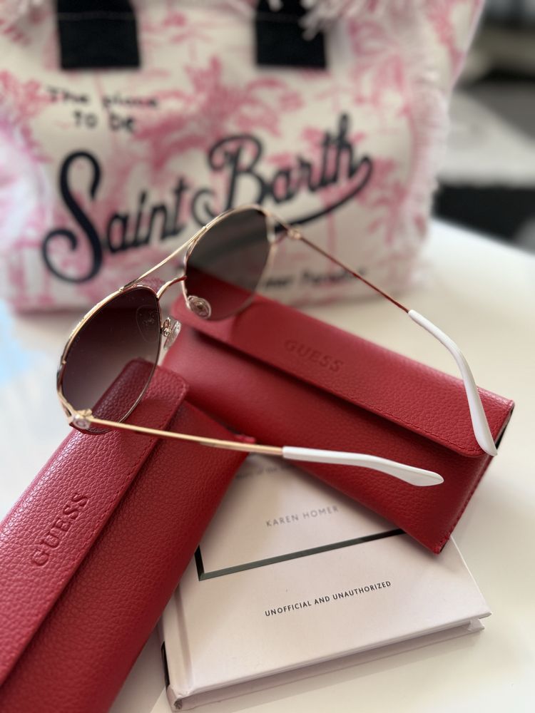 Слънчеви очила Guess