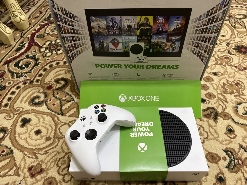 Xbox SERIES S от Microsoft