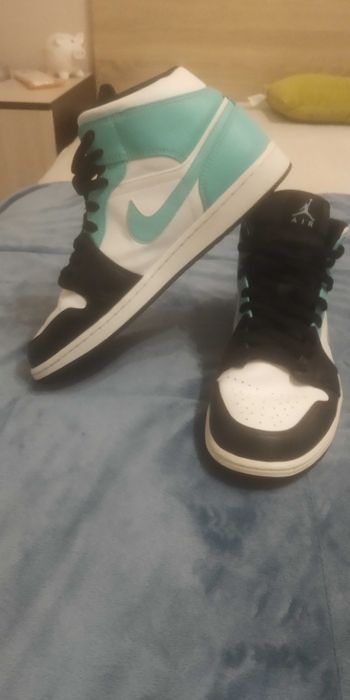 Оригинални мъжки маратонки Jordan Mid Tropical