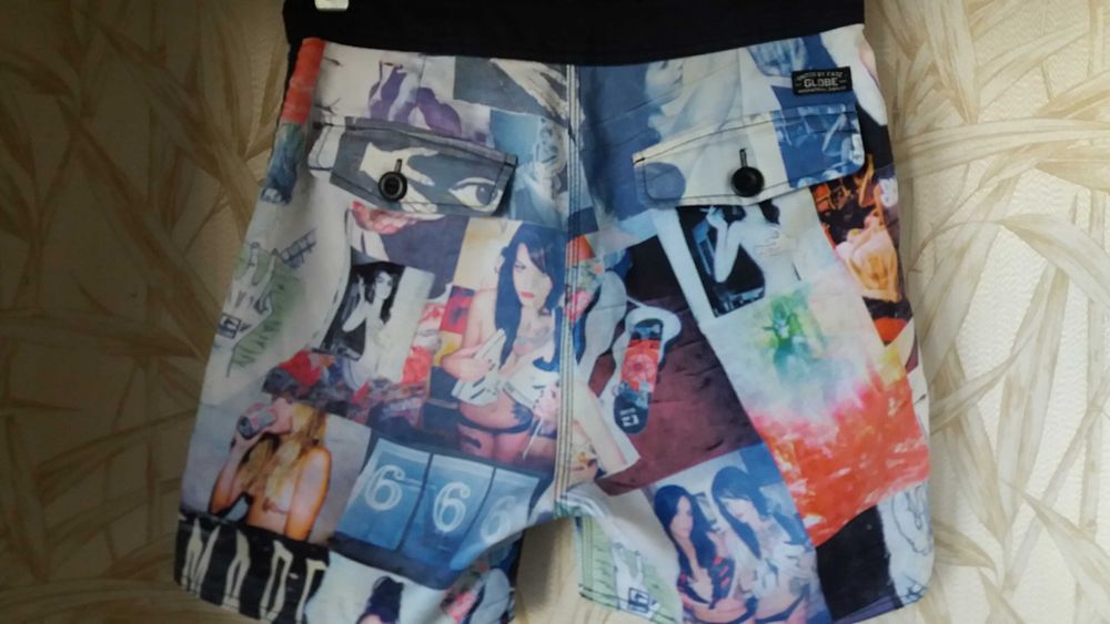 Globe шорти Оригинални