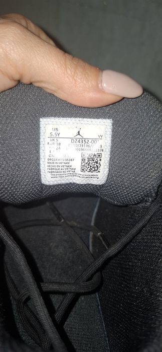 Кецове Nike Jordan Aura 5