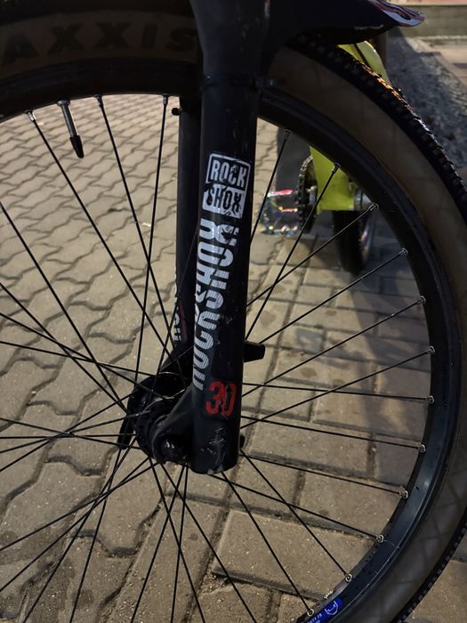 Vând bicicletă dirtjumper Bergamont