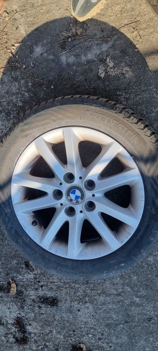 Jante aliaj 16 bmw cauciucuri iarna Vredestein 205 55 16 dot 2022