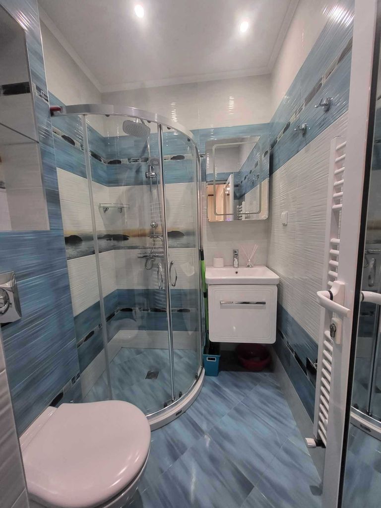 Дава се под наем Тристаен апартамент в София, Зона Б-19 - 95 кв.м за 800 € - Снимка #3