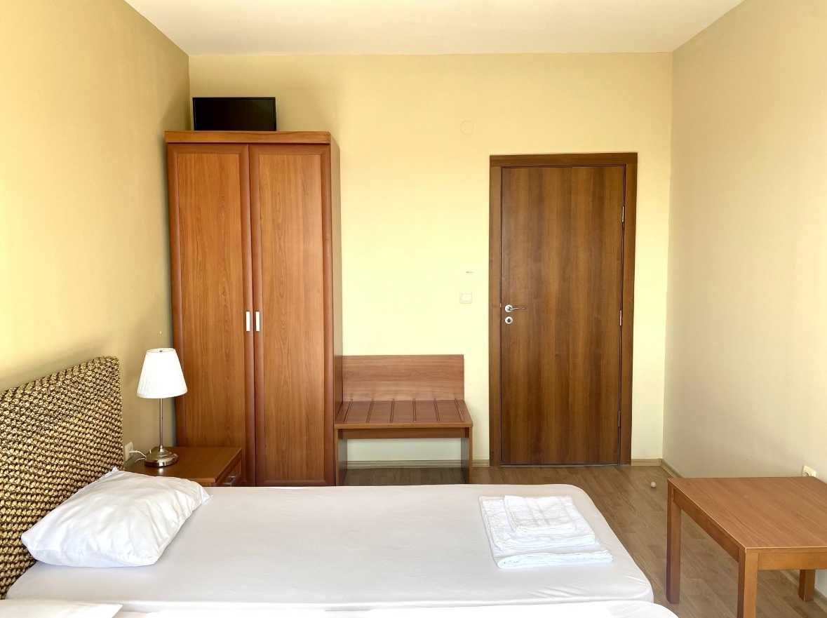 Продава се Двустаен апартамент в Обзор - 72 кв.м за 862 €/кв.м - Снимка #6