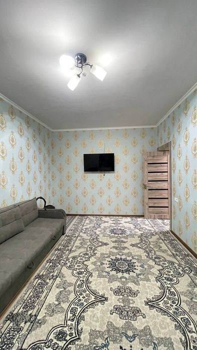 2 xonali kvartira sotiladi