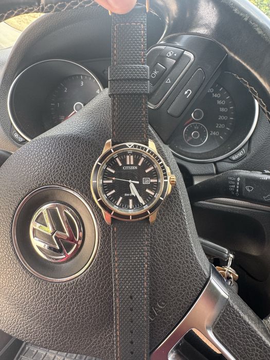 Vand ceas citizen.