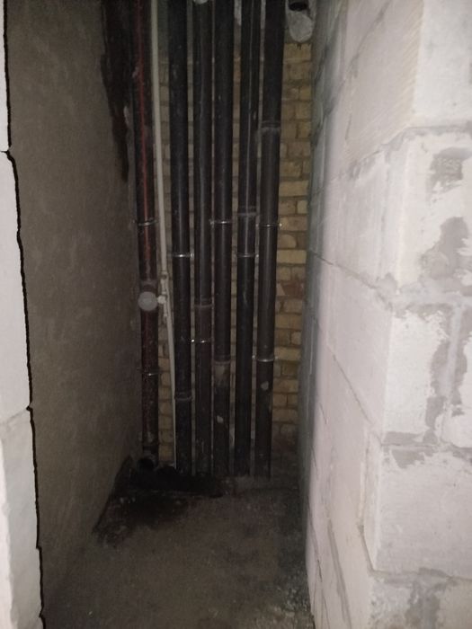 Samarqand shahridagi yangi qurilgan uy sotiladi.