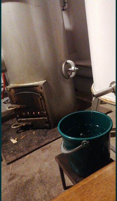 Vând cazan de rachiu