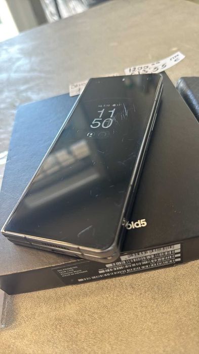 Samsung Z Flip 5 1TB Гаранция