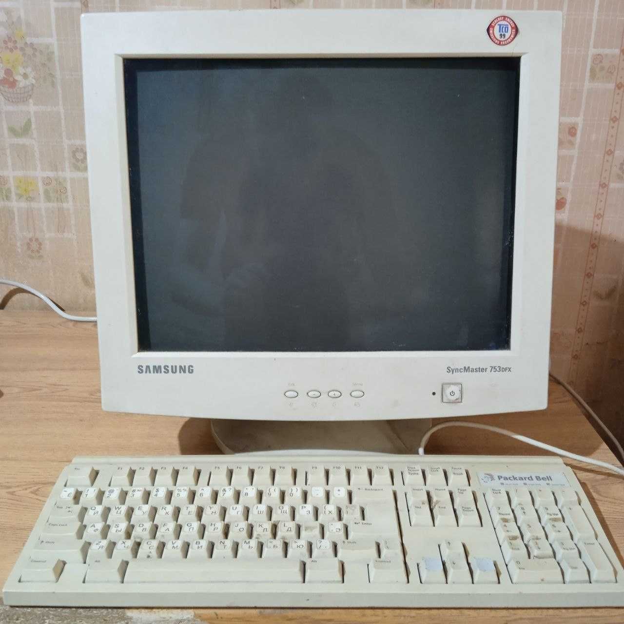 Продам монитор Samsung и клавиатуру