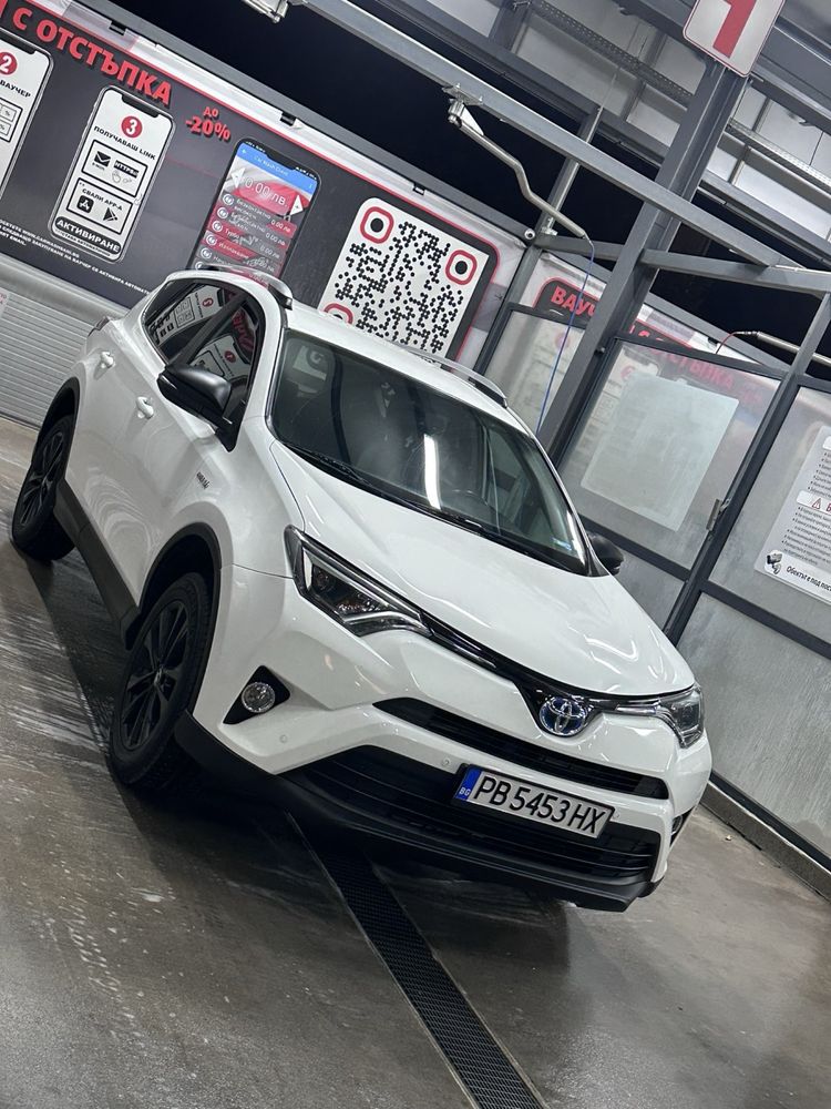 Toyota Rav4 хибрид