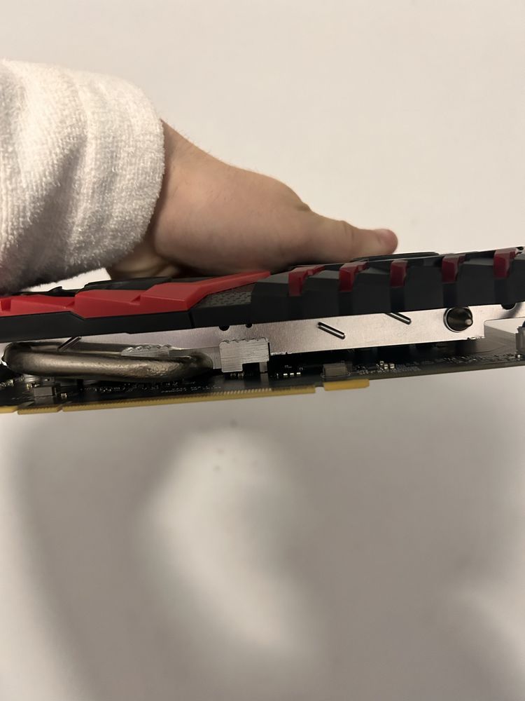 Видеокарта MSI GTX 1050 Ti