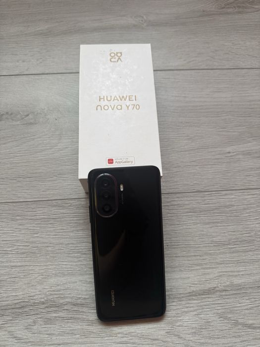 Huawei Nova Y70 128 GB