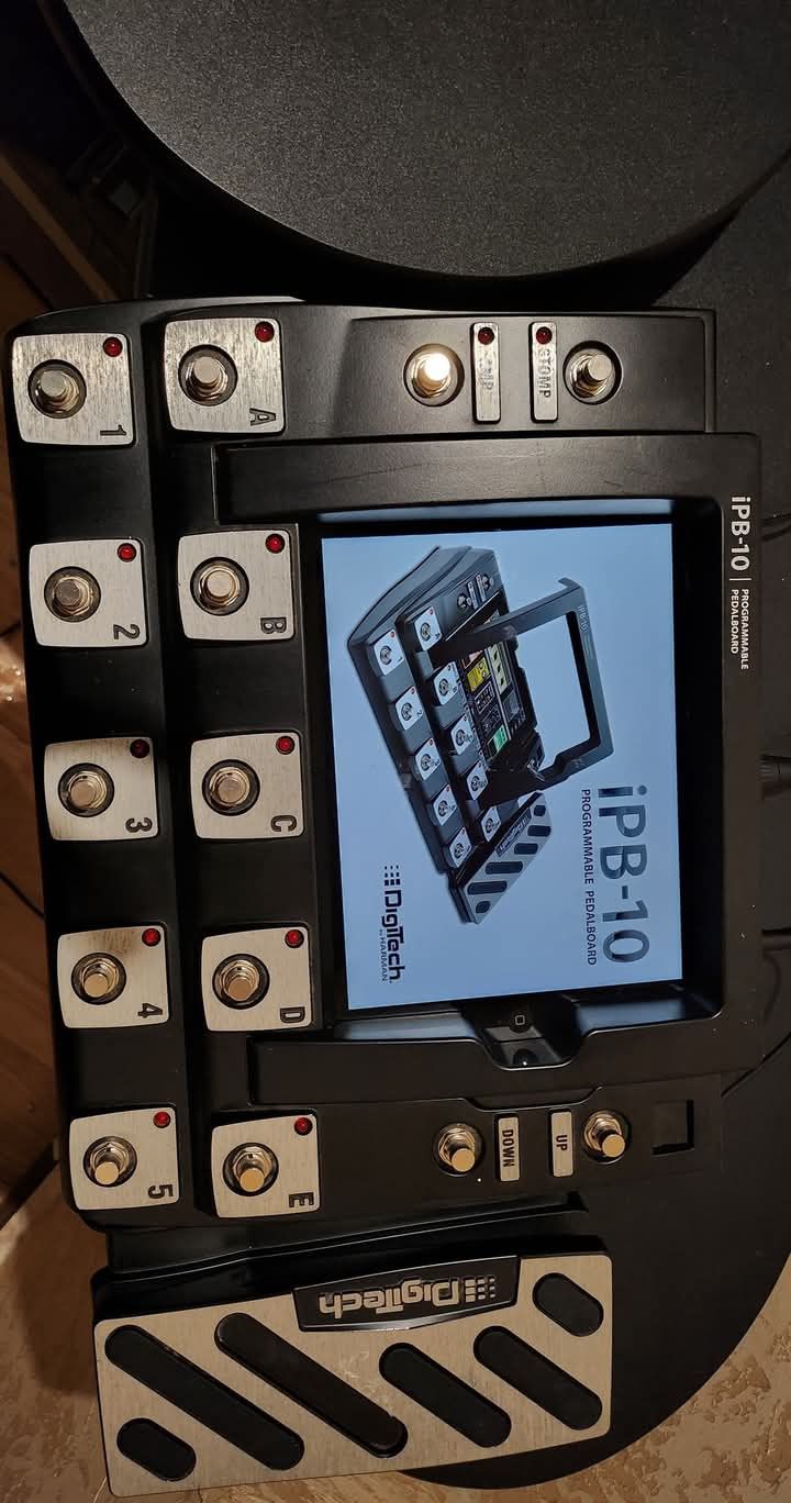 Процесор за китара Digitech IPB-10